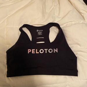 Peloton sports bra, size XL